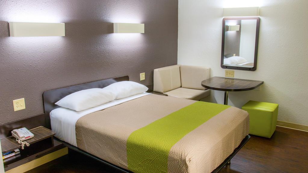 Hotel 6-san Antonio, Tx - Lackland Afb